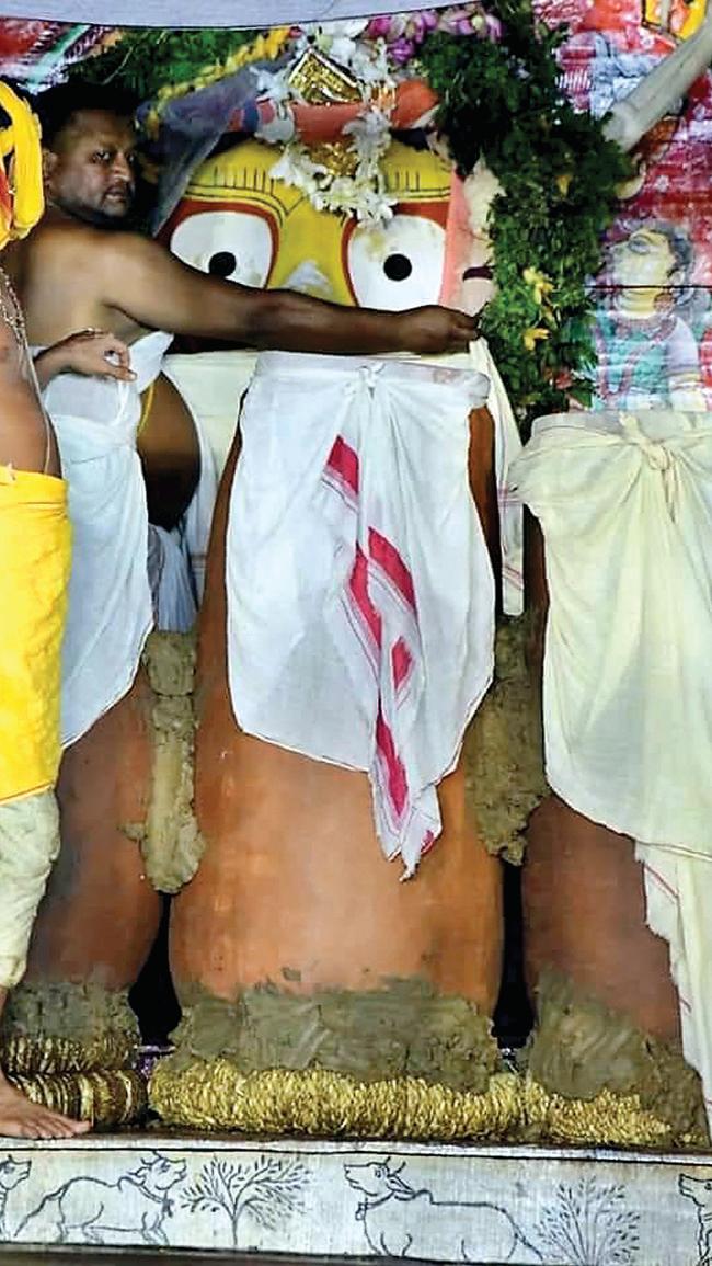 पवित्र अधर पणा अनुष्ठान के लिए तैयारी पुरी