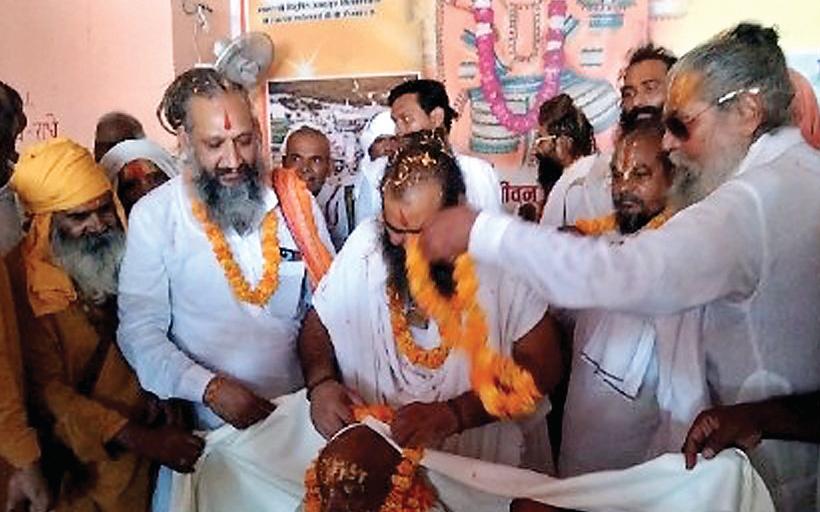 चमेलीवन मंदिर का महंत विवाद हुआ खत्म संत समाज व चौबीसी की सरदारी ने रामकिशन दास महाराज को बनाया