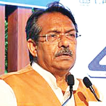 'केंद्र सरकार ग्रीन मोबिलिटी और ईवी मैन्युफैक्चरिंग इकोसिस्टम विकसित करने के लिए प्रतिबद्ध है'