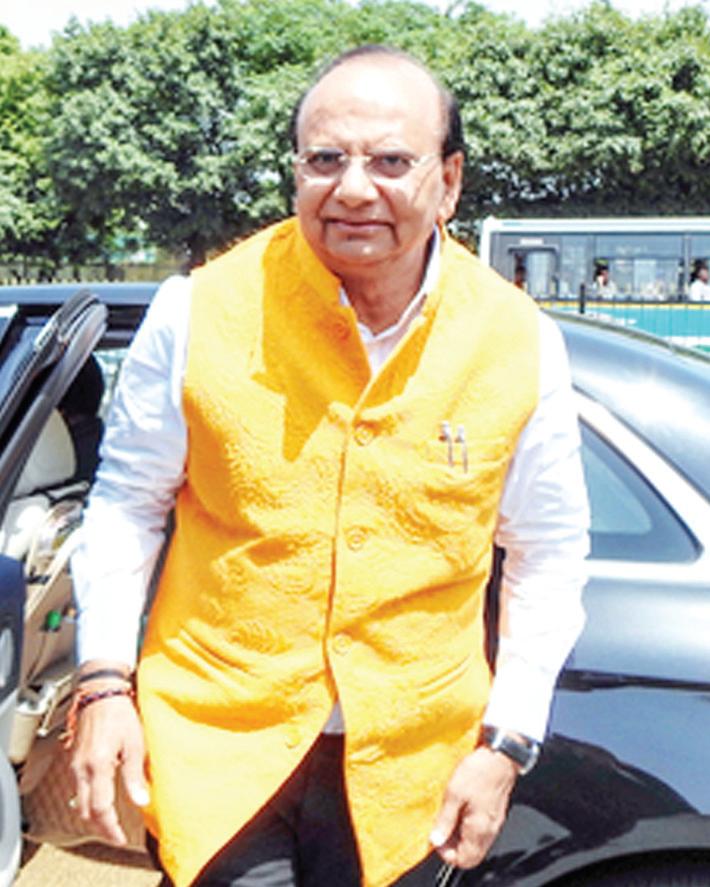 दिल्ली में अवैध रूप से बने आधार कार्ड पर सख्ती, उपराज्यपाल ने अधिकारियों को दिए कड़े निर्देश