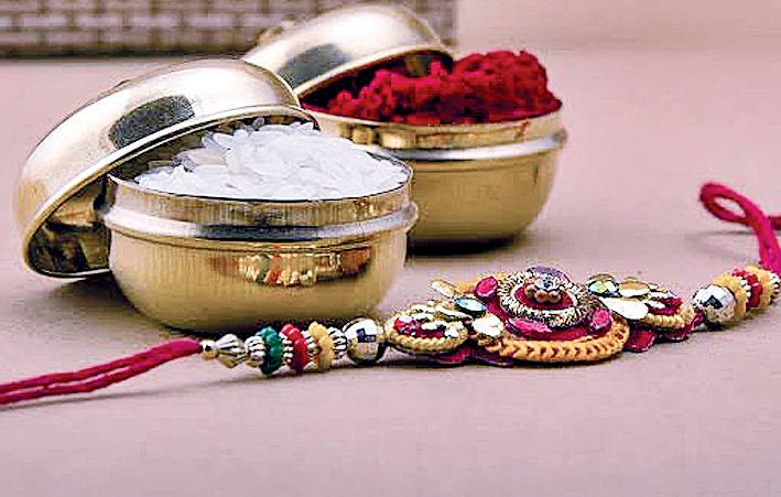 रक्षाबंधन 8 या 9 अगस्त को? जानें राखी बांधने का शुभ मुहूर्त और भद्रा का समय