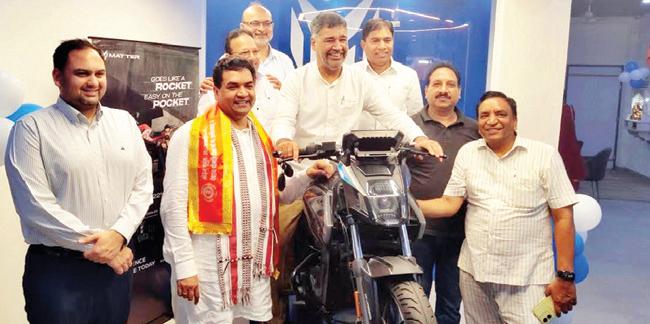 मैटर ने दिल्ली में खोला फ्लैगशिप एक्सपीरियंस हब, प्रमुख ईवी बाजारों में रिटेल फुटप्रिंट बढ़ा रही कंपनी
