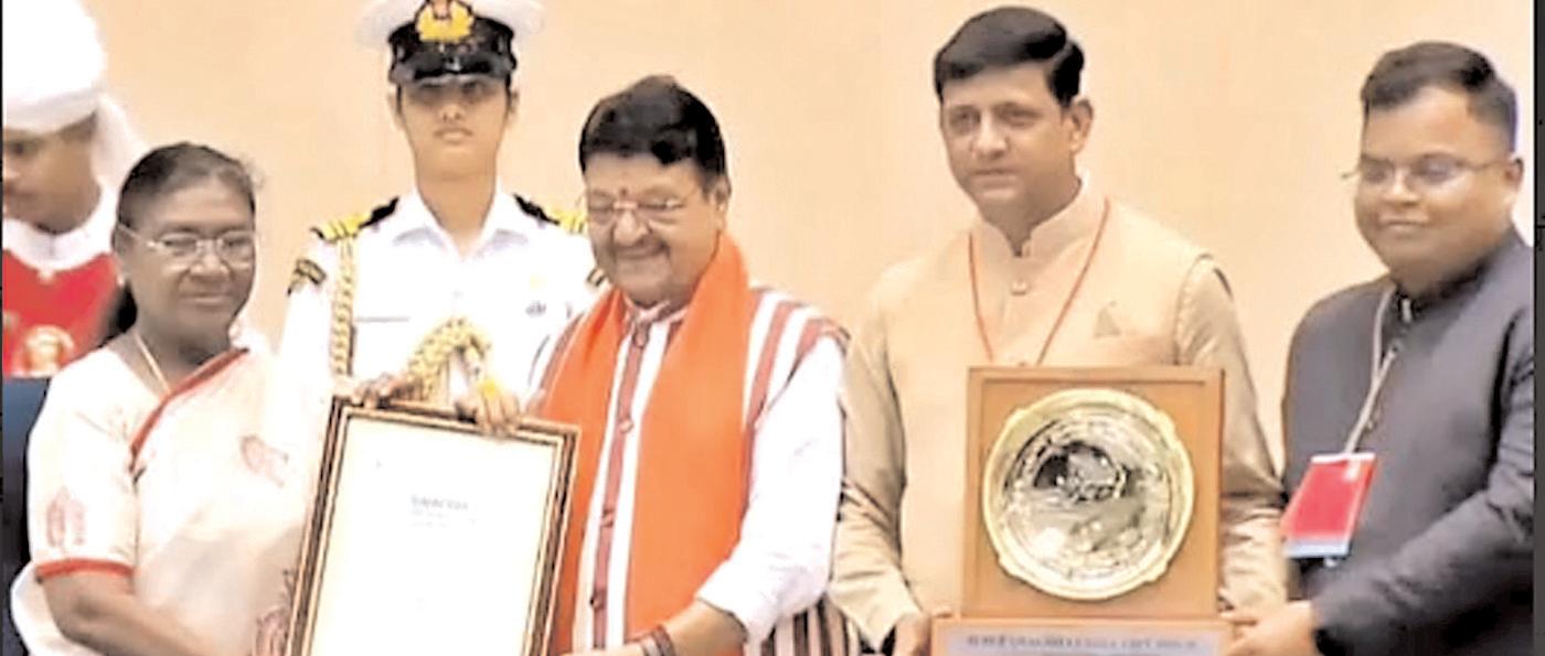 इंदौर ने रचा इतिहास स्वच्छता सर्वेक्षण- 2024 में लगातार आठवीं बार देश में अव्वल