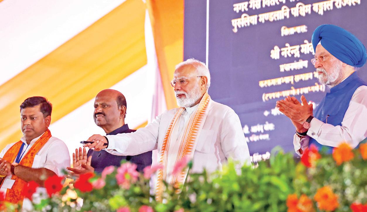 'इंफ्रास्ट्रक्चर' विकसित भारत की भव्य इमारत का मजबूत स्तंभ: हरदीप पुरी