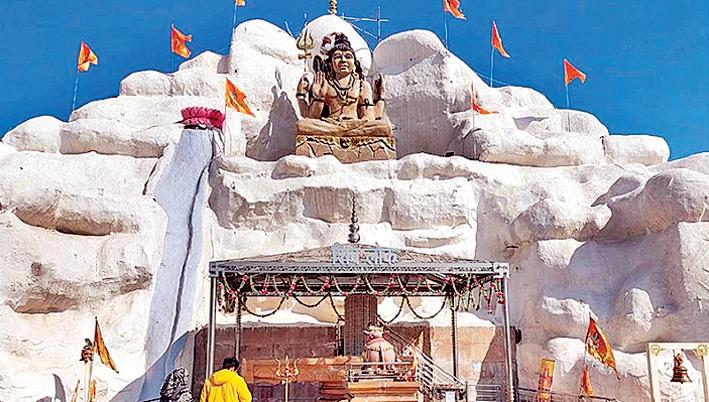 महाकाल लोक की तर्ज पर भोपाल के करीब बना मानसरोवर धाम, श्रावण माह में दर्शन के लिए पहुंचते हैं भक्त