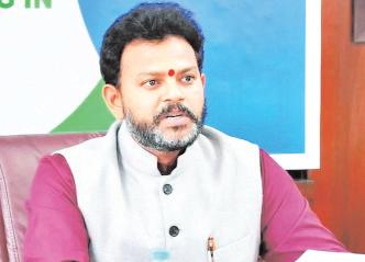विदेशी मीडिया मनगढ़ंत बातें कर रहा, नियमों के तहत हो रही जांच
