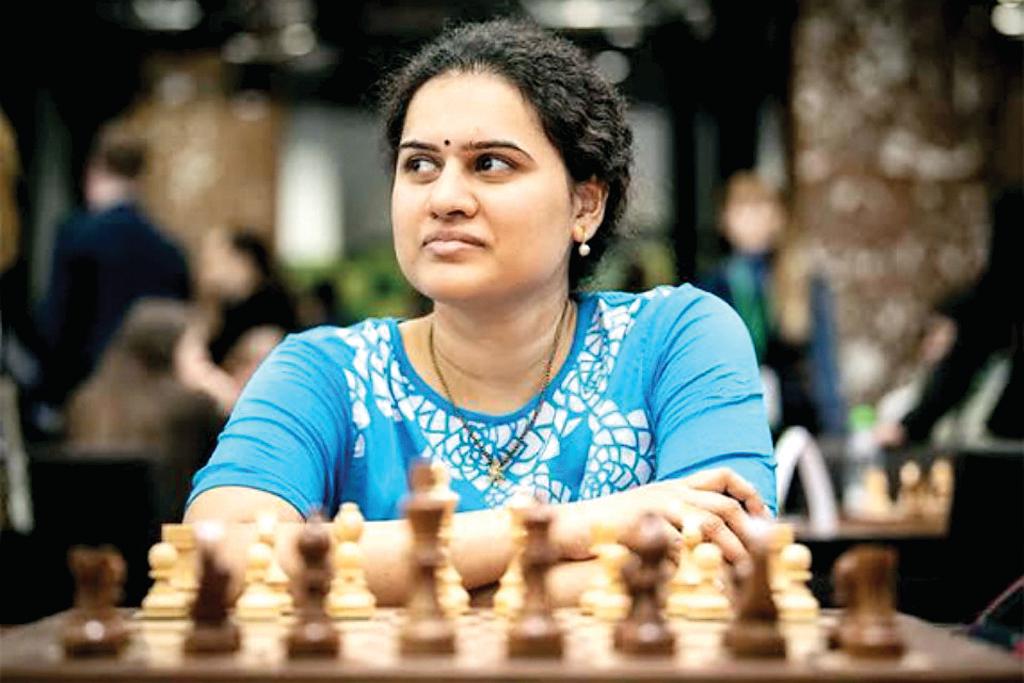 फिडे महिला विश्व कपः सोंग से ड्रॉ खेलकर हम्पी सेमीफाइनल में, हरिका और दिव्या टाई-ब्रेक में भिड़ेंगी