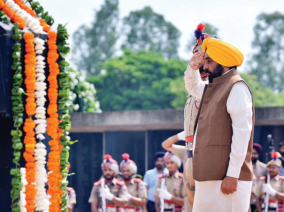 कारगिल युद्ध में पंजाबियों की महान कुर्बानियों को याद किया