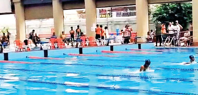 तैराकी के तीसरे दिन सैफई खेल छात्रावास ने जीते 17 पदक