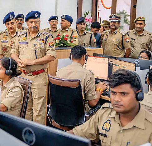 डीजीपी ने नेशनल साइबर क्राइम हेल्पलाइन नंबर के नवीन कॉल सेन्टर का उद्घाटन किया