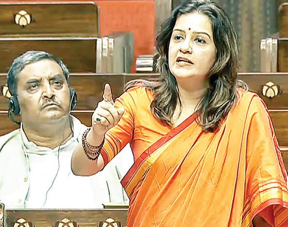 देश को आर्थिक असमानता और बेरोजगारी जैसी चुनौतियों से निपटना होगा : प्रियंका चतुवेर्दी