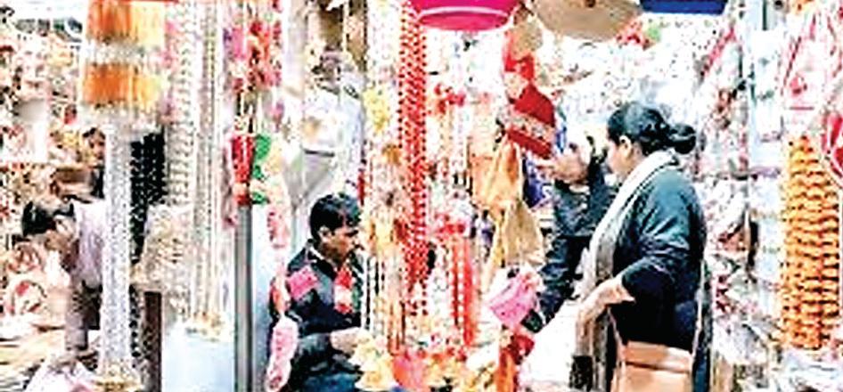 त्योहारी सीजन में बढ़ेगा रोजगार और बाजार होगा गुलजार