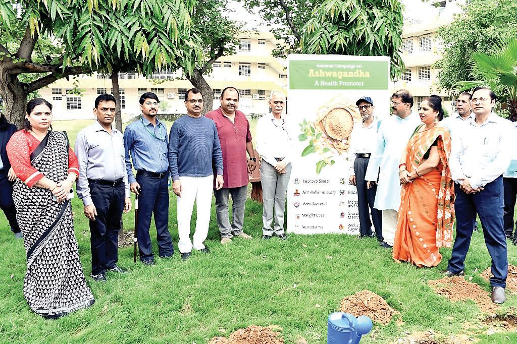 अश्वगंधा एक स्वास्थ्य संवर्धन विषय पर एक दिवसीय राष्ट्रीय सेमिनार का आयोजन