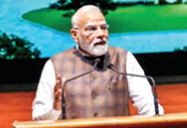 देश हित की कीमत पर नेहरू ने चमकाई अपनी छवि