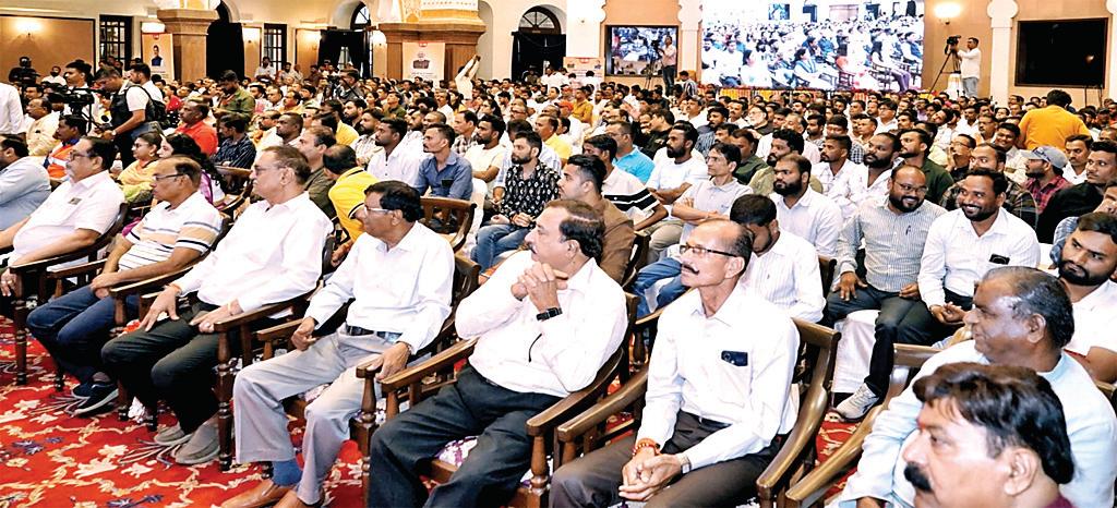 अमृत 2.0 परियोजना : 582.32 करोड़ के निर्माण कार्यों का भूमिपूजन, सीएम मोहन ने किया सफाई मित्रों का सम्मान