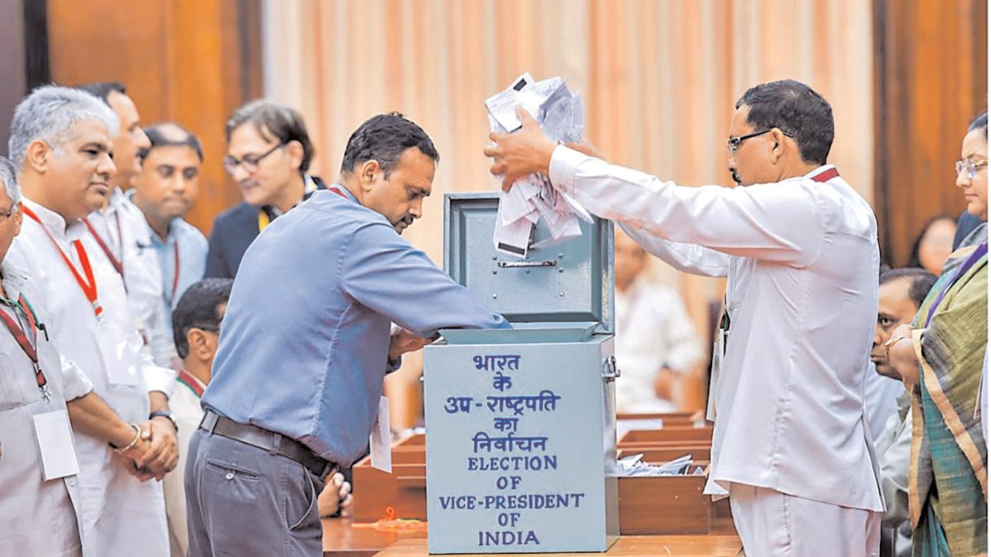 क्रॉस वोटिंग रोकना कांग्रेस के लिए बड़ी चुनौती