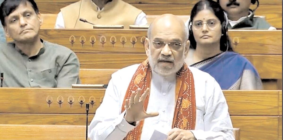 सियासत के शुद्धिकरण पर छिड़ा सियासी रण