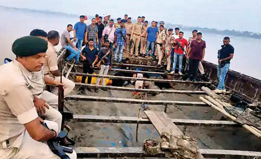 सोन नदी में अवैध खनन, वसूली रोकने के लिए एक्शन