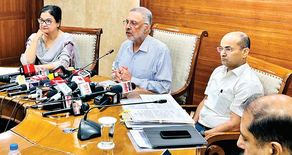 कैबिनेट मंत्री ने 780 करोड़ रुपये के स्वास्थ्य बुनियादी ढांचे नुकसान के विवरण साझा किए, तुरंत सहायता की मांग