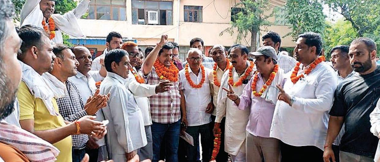 विनोद शर्मा जेई एचएसईबी वर्कर्स यूनियन के सर्कल सचिव बने, प्रतिद्वंदी को 23 वोट से हराया