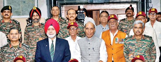 एकजुटता व लोगों के संकल्प से तय होती है देश की सुरक्षा