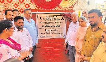 कैबिनेट मंत्री ने नगर परिषद के किया नए भवन का शिलान्यास