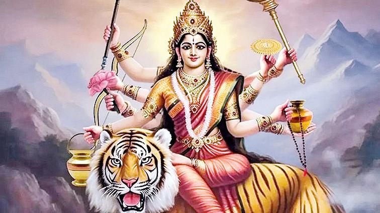 शारदीय नवरात्रि में माता के आने और जाने की यह होगी सवारी