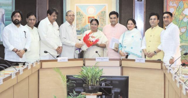 राजौरी और विष्णु गार्डन में सड़क, ड्रेनेज, वाटर सप्लाई तथा सिविल कार्यों की सुविधाओं के लिए 100 करोड़ आवंटित