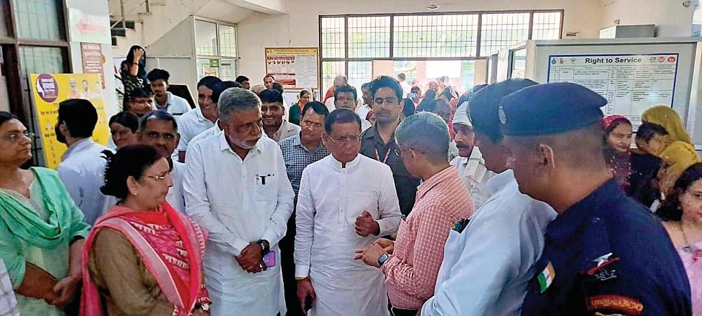 टीकाकरण करवा कर बच्चों का भविष्य सुरक्षित बनाएं : राजेश