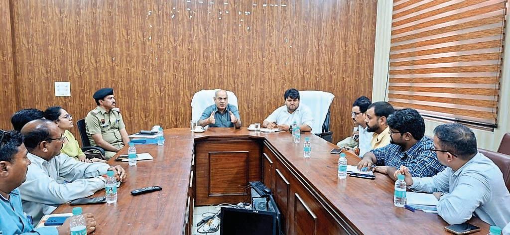 पानी निकासी में बाधा उत्पन्न करने पर होगी एफआईआर दर्जः एसडीएम