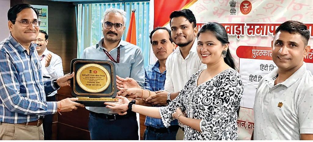 हिन्दी भाषी प्रदेश हरियाणा में हम सब का दायित्व है कि समस्त कार्य हिन्दी में ही करें: सुगन लाल