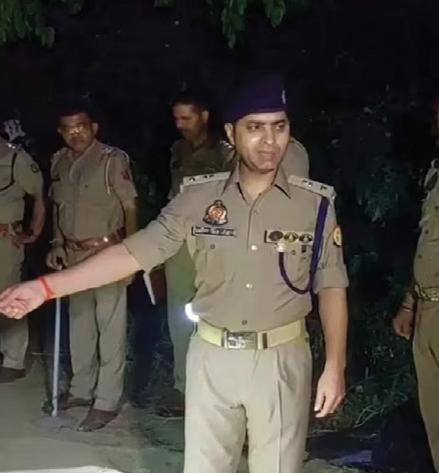 पारिवारिक विवाद ने ली भयावह रूप, साले की निर्मम हत्या कर फरार हुआ जीजा, गुप्तांग ब्लेड से काट कर की हत्या