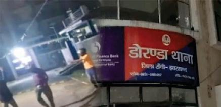 रांची के सत्यभामा अपार्टमेंट के बाहर बदमाशों ने की फायरिंग