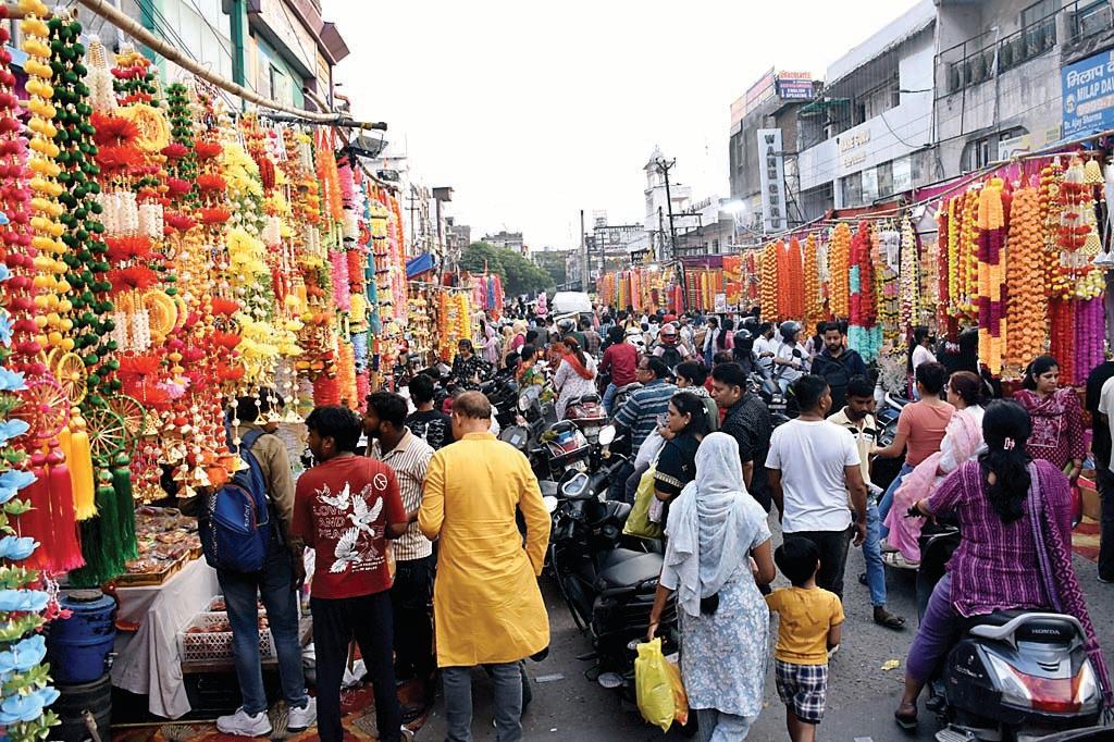 धनतेरस पर फरीदाबाद को लगभग एक हजार करोड़ के कारोबार की उम्मीद