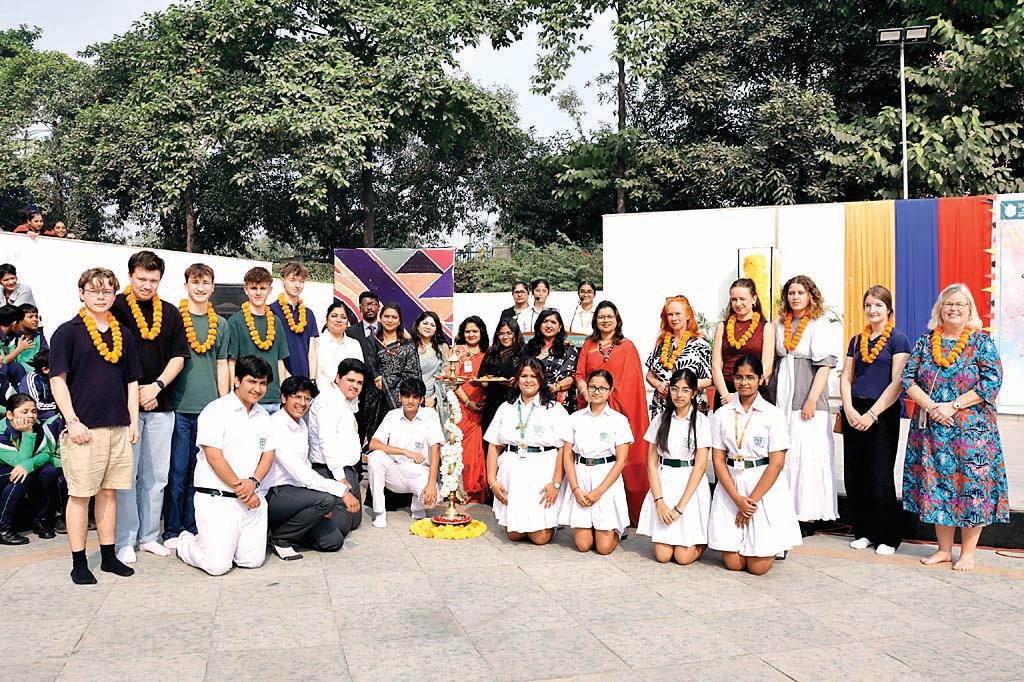 डीपीएस ग्रेटर फरीदाबाद में जर्मनी प्रतिनिधिमंडल का जोरदार स्वागत