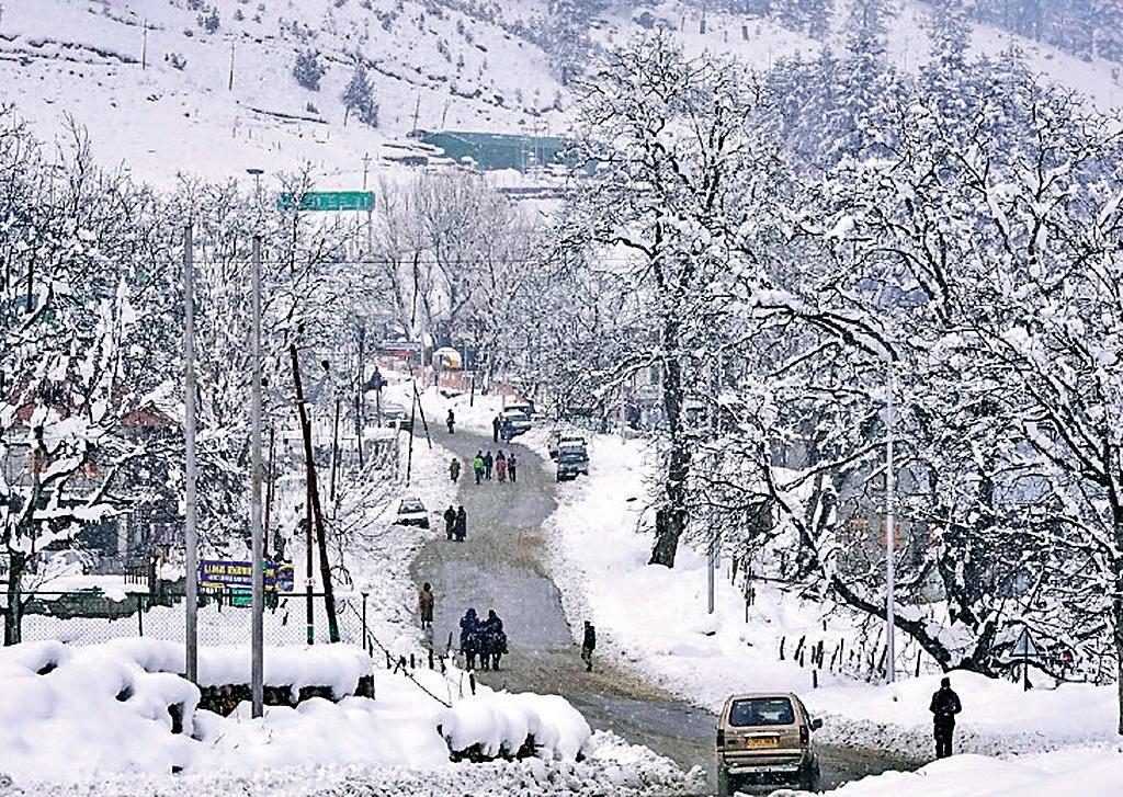 पश्चिमी विक्षोभ के कारण उत्तर भारत में पहाड़ों से मैदानों तक बढ़ेगी ठंड