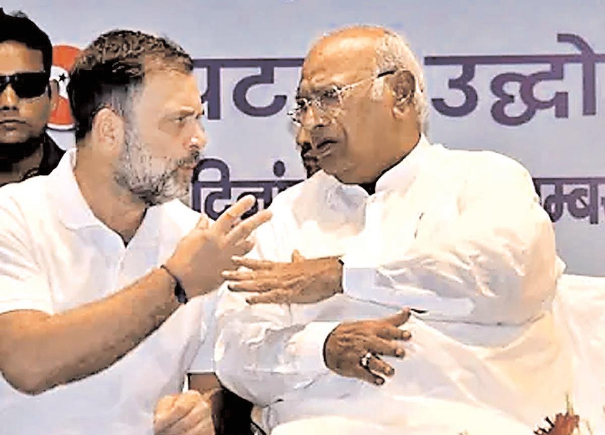 बिहार में कांग्रेस के अस्तित्व पर संकट