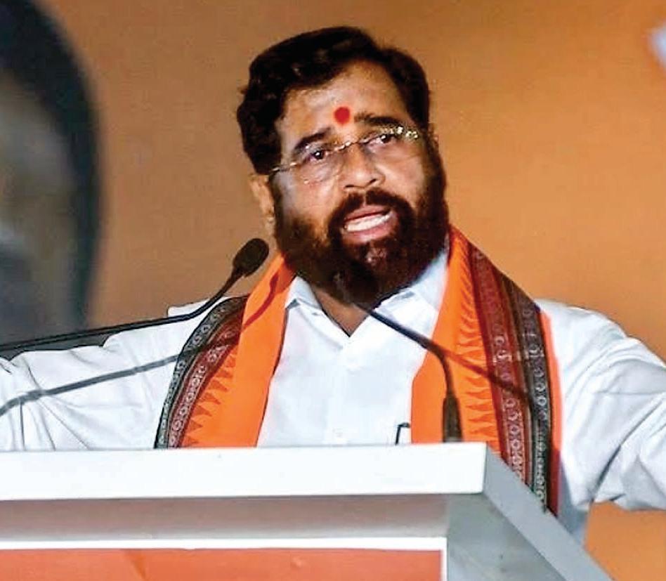 शिवसेना शिंदे गुट ने एक ही परिवार के छह लोगों को दिया टिकट