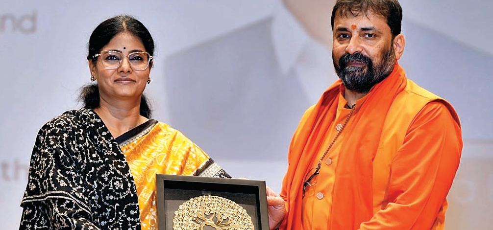 केंद्रीय स्वास्थ्य एवं परिवार कल्याण राज्य मंत्री अनुप्रिया पटेल ने अमृता हॉस्पिटल में एएमआर नैक्स्ट 2025 का किया शुभारंभ