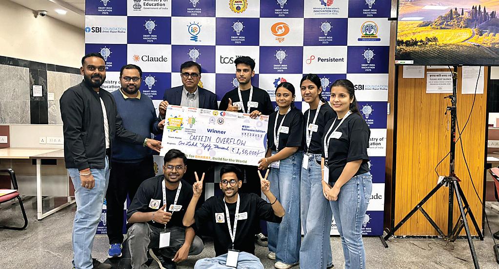 जेसी बोस विश्वविद्यालय की टीम कैफीन ओवरफ्लो ने स्मार्ट इंडिया हैकाथॉन 2025 में प्रथम पुरस्कार जीता