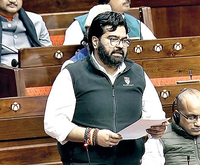 जो बंटवारे के पक्ष में थे उन्होंने वंदे मातरम का विरोध कियाः कार्तिकेय शर्मा