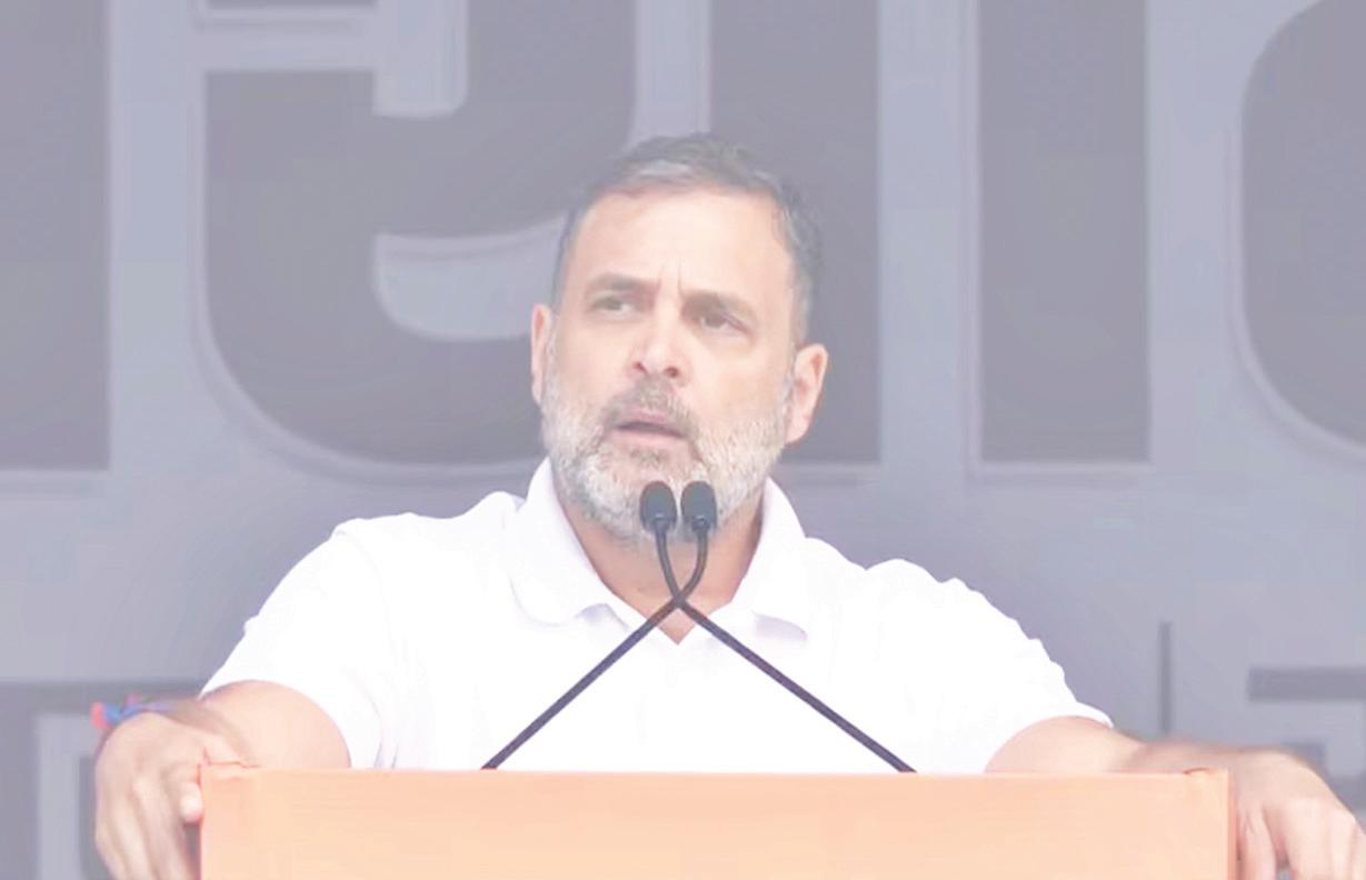 राहुल गांधी : EC भाजपा के लिए काम कर रहा, सवाल पूछा, जवाब नहीं मिला