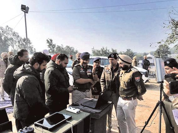 शहीदी सभा : फतेहगढ़ साहिब में नतमस्तक होने वाली संगतों की सुविधा के लिए 3,400 पुलिस कर्मी, 22 पार्किंग स्थल, शटल बसें