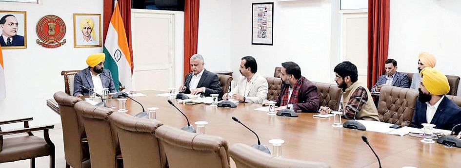 1,350 करोड़ की लागत से पंजाब भर में 3,100 स्टेडियमों का कार्य जून, 2026 तक कर दें पूरा
