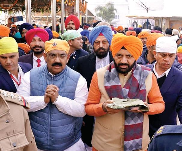 सीएम ने गुरुद्वारा श्री फतेहगढ़ साहिब में माथा टेक साहिबजादों को नमन किया