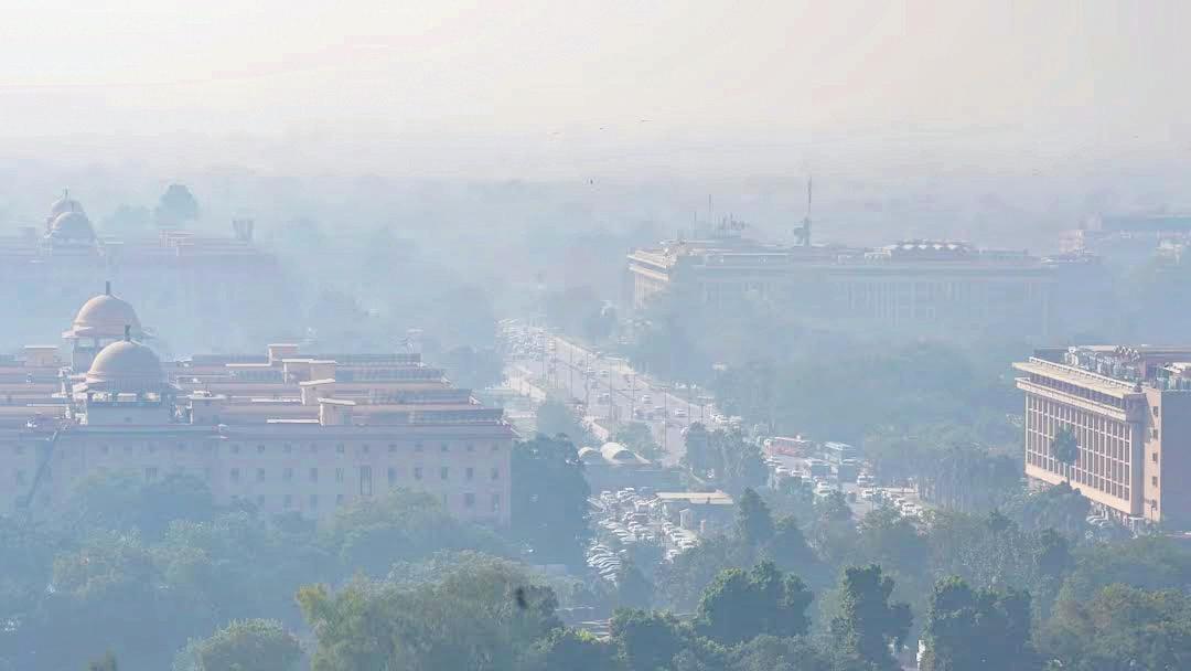 दिल्ली यूपी समेत पूरे उत्तर भारत में पड़ रही गलन वाली ठंड