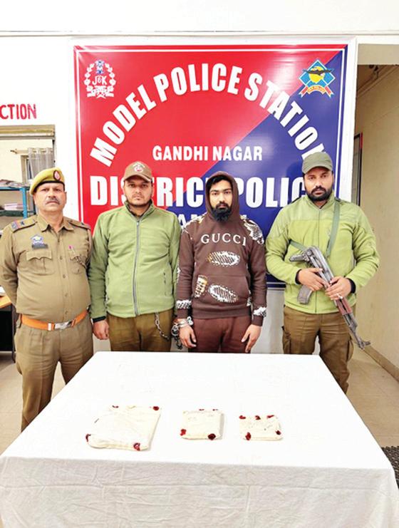 जम्मू पुलिस को बड़ी कामयाबी, नार्को-टेरर नेटवर्क के खिलाफ कार्रवाई में एक और आरोपी गिरफ्तार