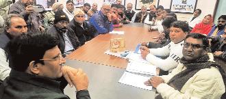 नपा कर्मचारी संघ, फायर विभाग के प्रतिनिधिमंडल ने स्थानीय निकाय मंत्री विपुल गोयल से की वार्ता
