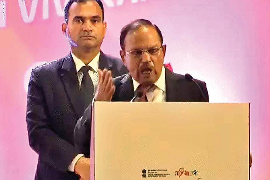 हमें देश का बदला लेना होगा : अजीत डोभाल