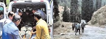 खाई में गिरी सेना की गाड़ी, 10 जवानों की गई जान